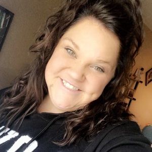 Meet your Posher, Lacey